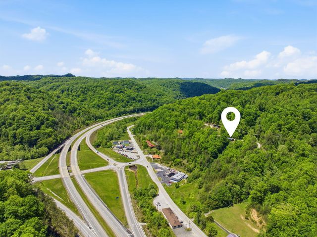 240 Robbie Ridge Road, Stanton, KY 40380