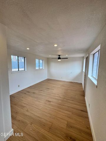 4424 THRUSH Way, El Paso, TX 79922