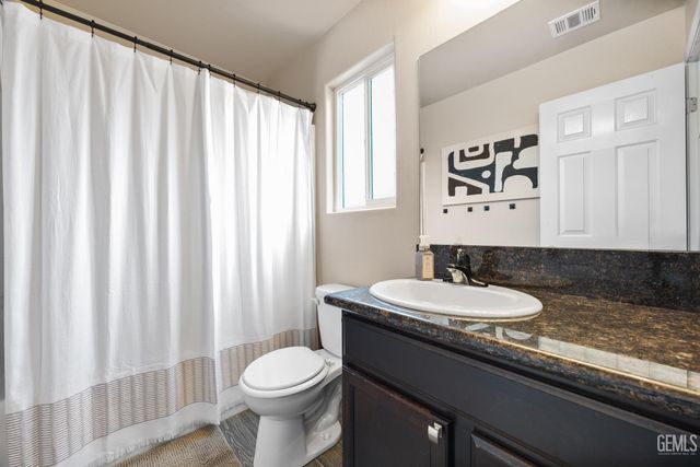 6301 Estavez Street, Bakersfield, CA 93307