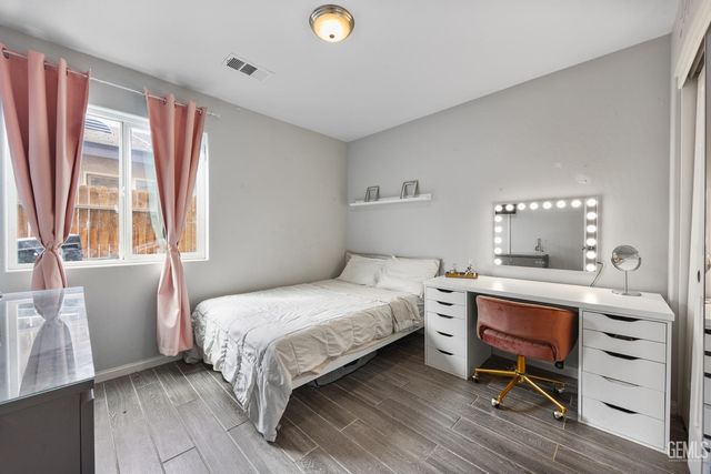 6301 Estavez Street, Bakersfield, CA 93307