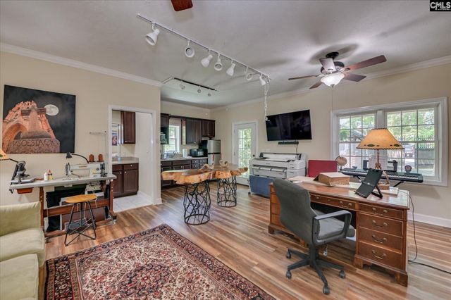 215 Barnard Avenue SE, Aiken, SC 29801