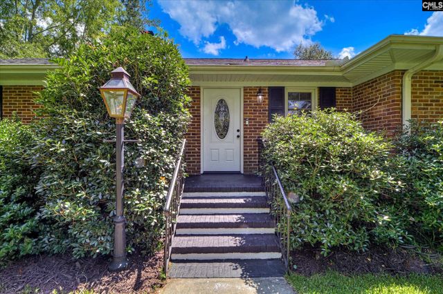215 Barnard Avenue SE, Aiken, SC 29801