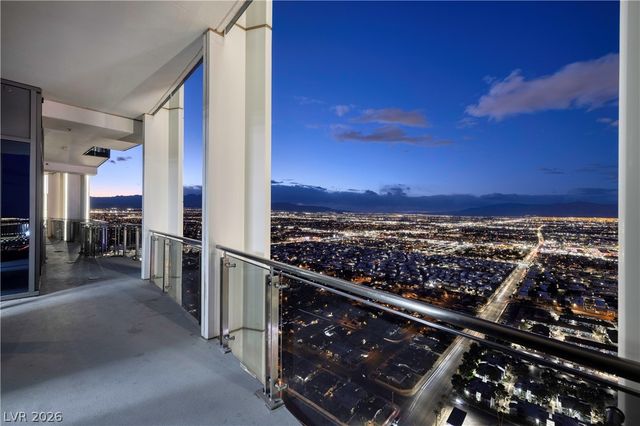 4381 West Flamingo Road 55302, Las Vegas, NV 89103