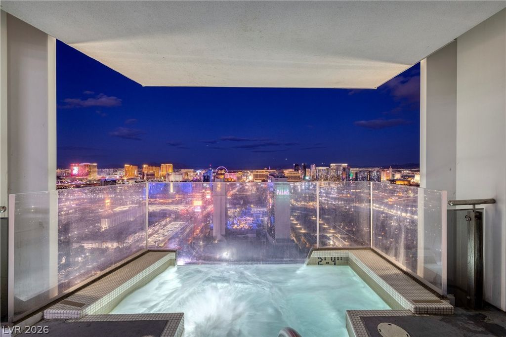 4381 West Flamingo Road 55302, Las Vegas, NV 89103