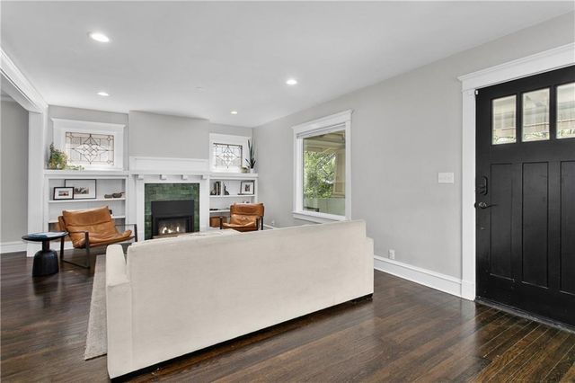 3011 Campbell Street, Kansas City, MO 64109