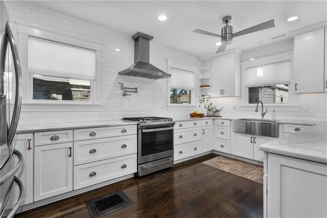 3011 Campbell Street, Kansas City, MO 64109