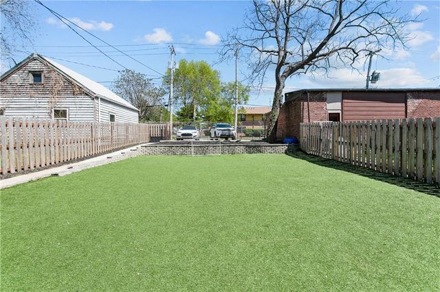 3011 Campbell Street, Kansas City, MO 64109