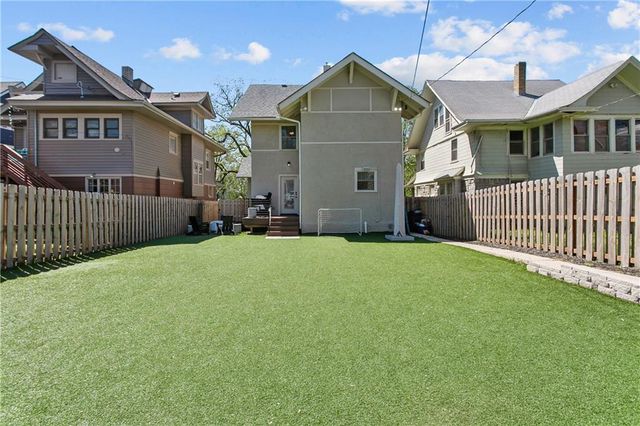 3011 Campbell Street, Kansas City, MO 64109