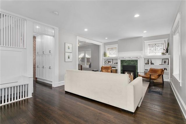 3011 Campbell Street, Kansas City, MO 64109