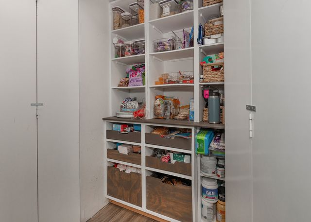 3890 Tanglefoot Court, Bettendorf, IA 52722