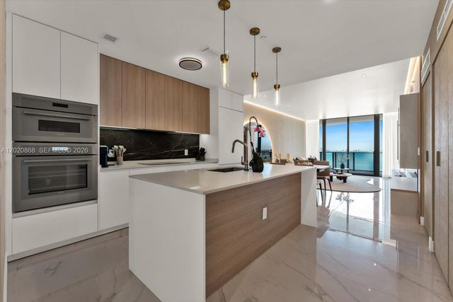 700 NE 24th St 1602, Miami, FL 33137