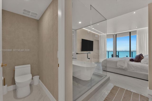 700 NE 24th St 1602, Miami, FL 33137