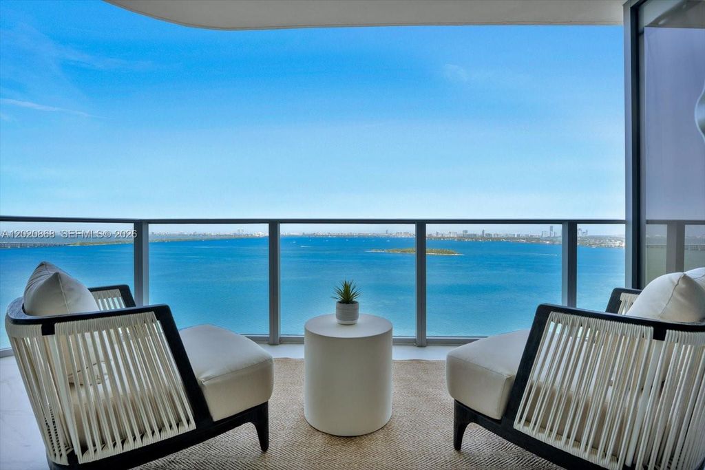 700 NE 24th St 1602, Miami, FL 33137