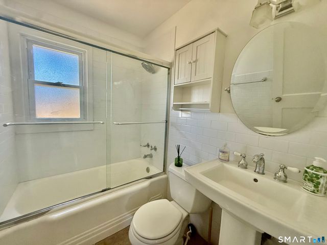 41 Albin Road, Stamford, CT 06902