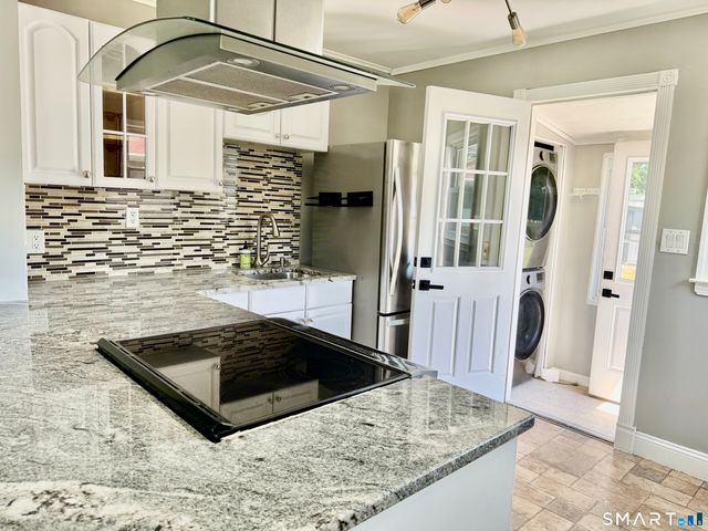 41 Albin Road, Stamford, CT 06902
