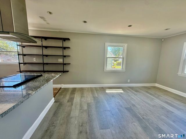 41 Albin Road, Stamford, CT 06902