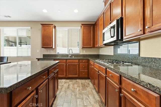 31559 Rose Sage Way, Murrieta, CA 92563