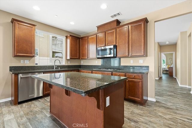 31559 Rose Sage Way, Murrieta, CA 92563