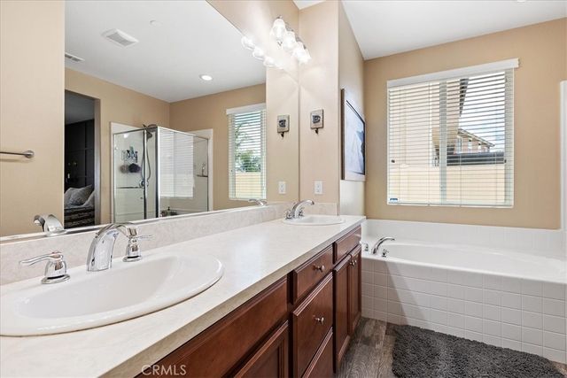 31559 Rose Sage Way, Murrieta, CA 92563