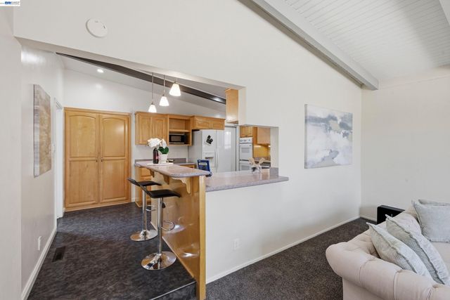 97 Gresel St, Hayward, CA 94544