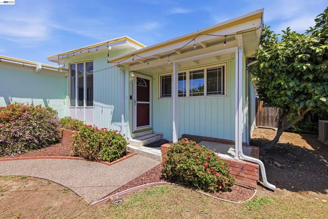 97 Gresel St, Hayward, CA 94544