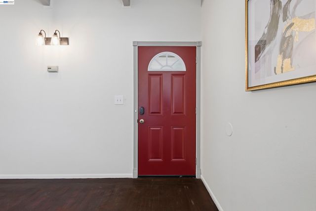 97 Gresel St, Hayward, CA 94544