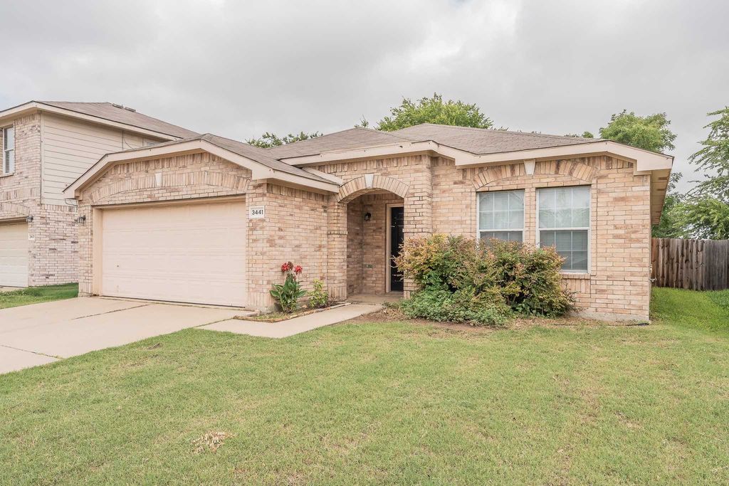 3441 Caprock Ranch Road, Fort Worth, TX 76262