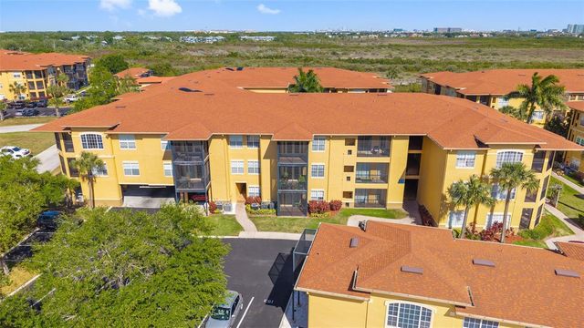 4323 BAYSIDE VILLAGE DRIVE 105, Tampa, FL 33615