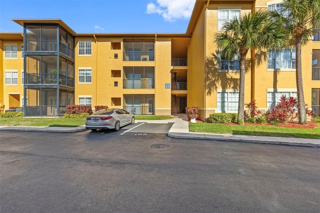 4323 BAYSIDE VILLAGE DRIVE 105, Tampa, FL 33615