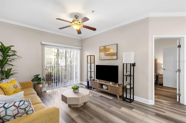 4323 BAYSIDE VILLAGE DRIVE 105, Tampa, FL 33615