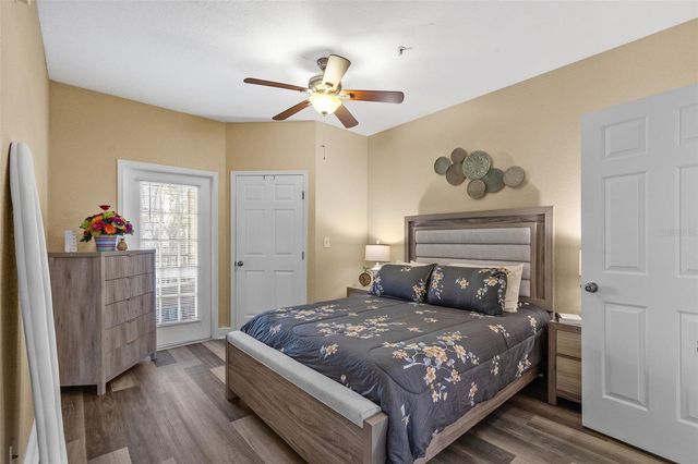 4323 BAYSIDE VILLAGE DRIVE 105, Tampa, FL 33615