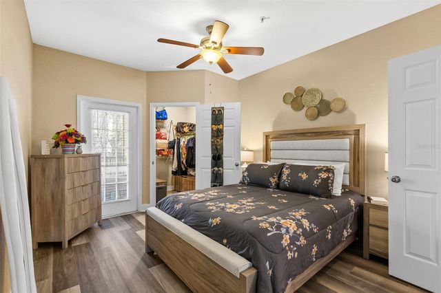 4323 BAYSIDE VILLAGE DRIVE 105, Tampa, FL 33615