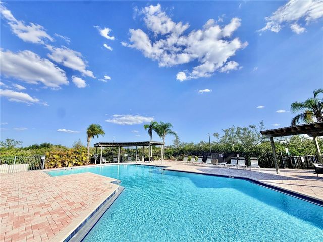4323 BAYSIDE VILLAGE DRIVE 105, Tampa, FL 33615