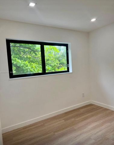 7521 NE 2nd Court 3, Miami, FL 33138