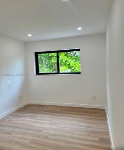7521 NE 2nd Court 3, Miami, FL 33138