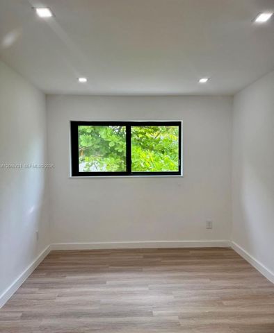 7521 NE 2nd Court 3, Miami, FL 33138