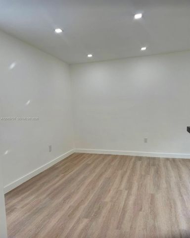7521 NE 2nd Court 3, Miami, FL 33138
