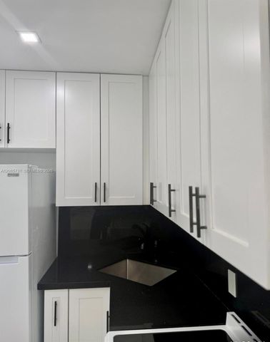 7521 NE 2nd Court 3, Miami, FL 33138