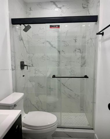 7521 NE 2nd Court 3, Miami, FL 33138