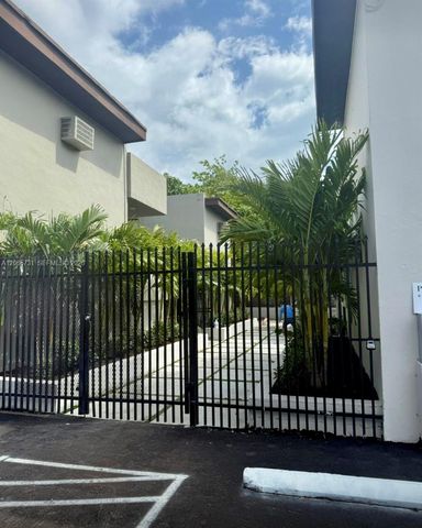 7521 NE 2nd Court 3, Miami, FL 33138