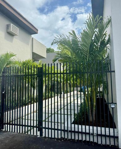 7521 NE 2nd Court 3, Miami, FL 33138