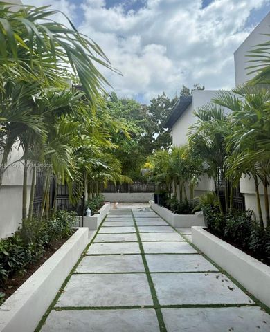 7521 NE 2nd Court 3, Miami, FL 33138
