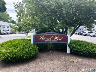 20 New Hampshire Drive 1D, New Britain, CT 06052