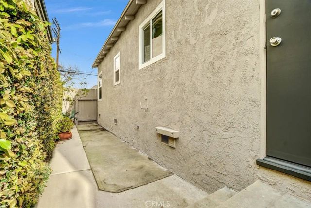 5653 E 2nd, Long Beach, CA 90803