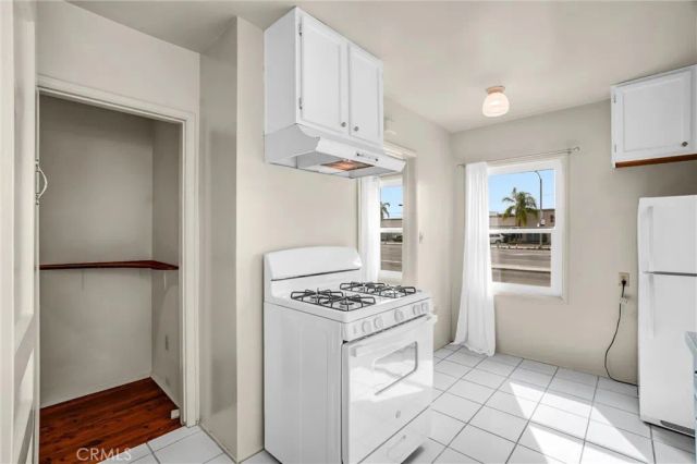 5653 E 2nd, Long Beach, CA 90803