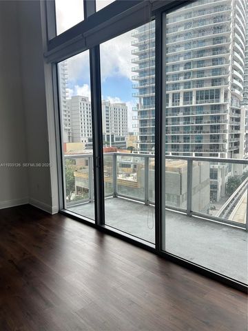 1050 Brickell Ave 608, Miami, FL 33131