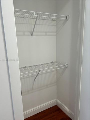 1050 Brickell Ave 608, Miami, FL 33131