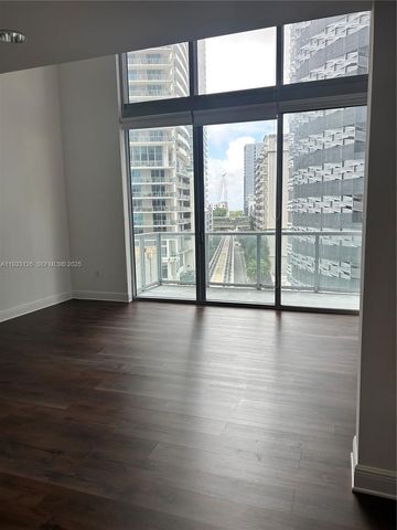 1050 Brickell Ave 608, Miami, FL 33131