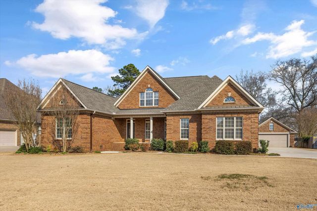 14892 Wildwood Drive, Athens, AL 35613