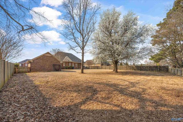 14892 Wildwood Drive, Athens, AL 35613